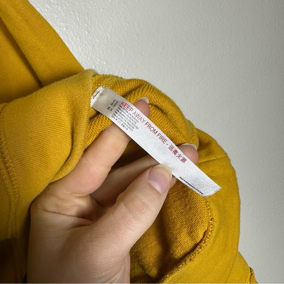 FREE PEOPLE Movement Boho Granola Hip Women M Yellow Logo Metti Crew Sweatshirt - Picture 8 of 10